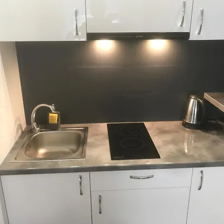 Kristina Free Parking 노비사드