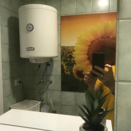 Kristina Free Parking 노비사드